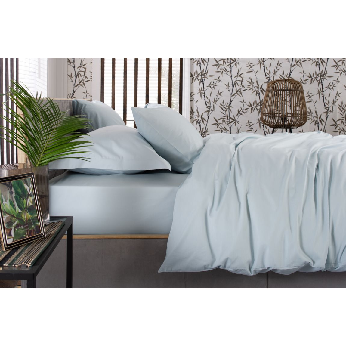 800Thread Count Cotton King Fitted Sheet Duckegg main product photo