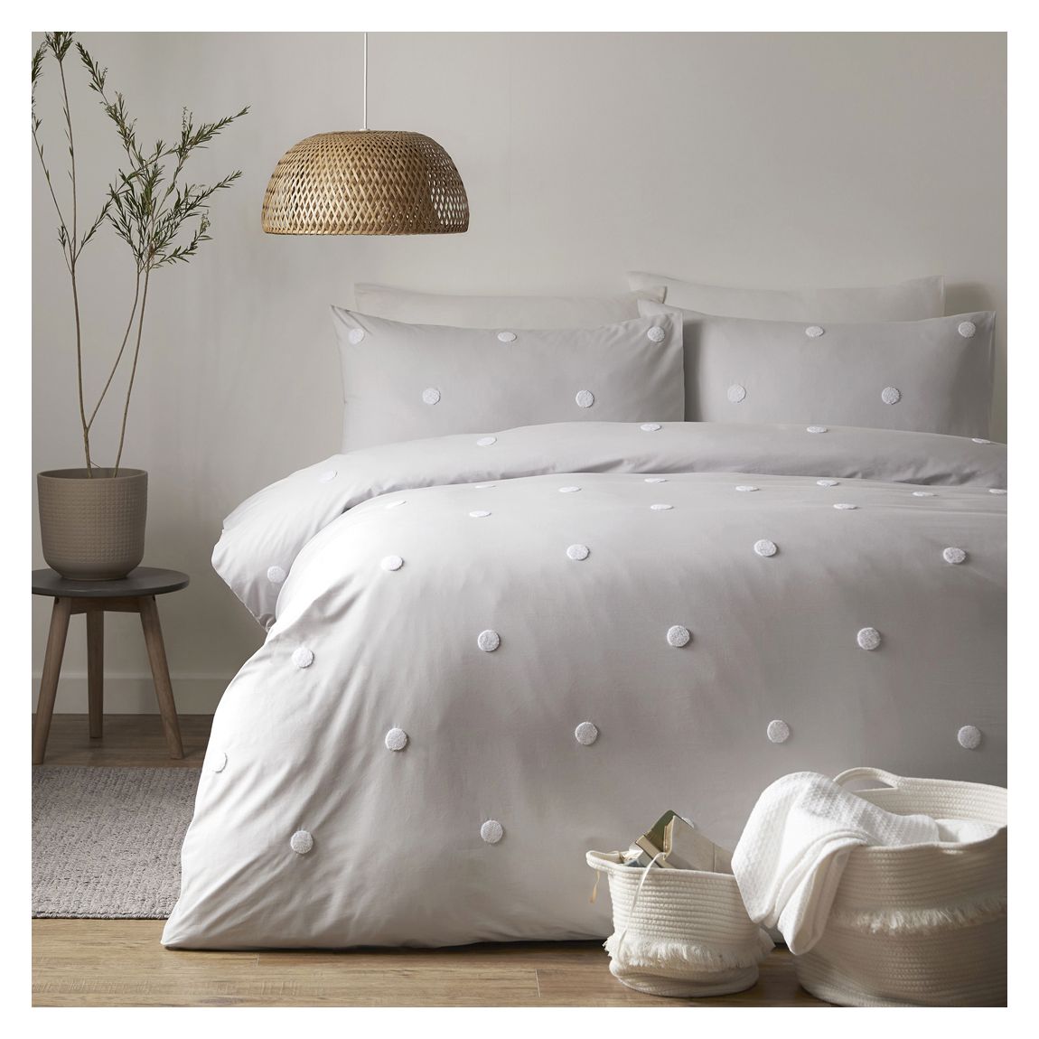 Dot Garden Double Duvet Cover Set, Silver/White main product photo