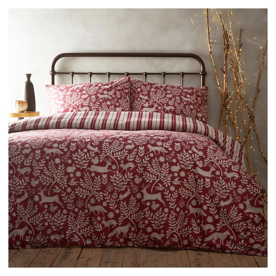 Skandi Woodland Double Duvet Set, Wildberry main product photo