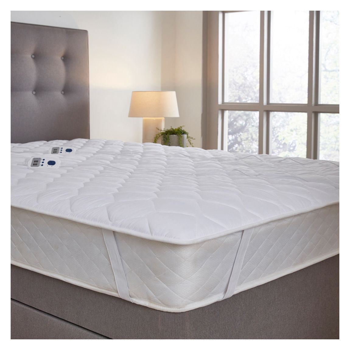 Multi-Zone Heated Super King Mattress Topper main product photo