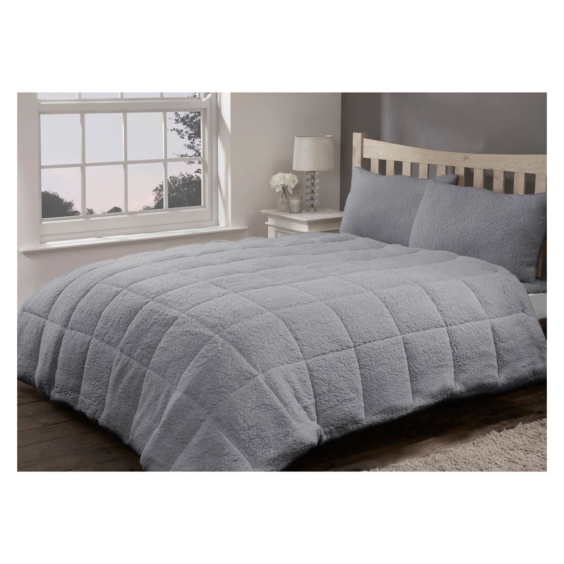 Teddy Bear King Duvet 13.5 Tog, Grey main product photo