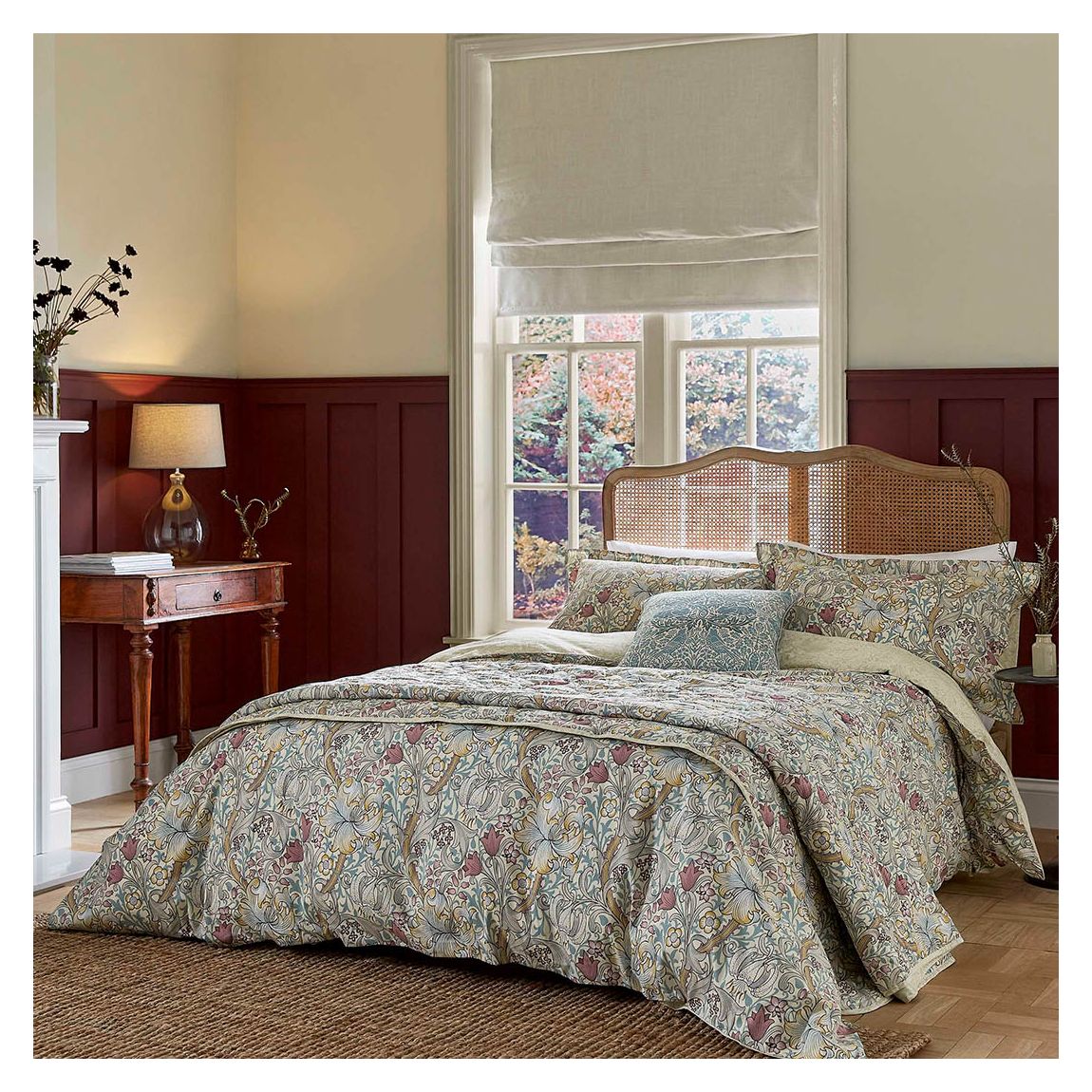 Golden Lily King Duvet Cover Set main product photo