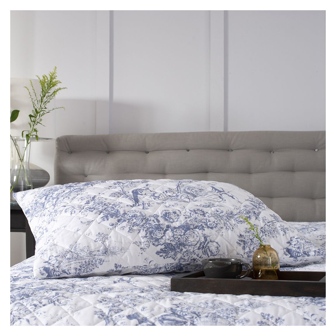 Toile De Jouy Pair of Pillow Sham Pillows, Blue main product photo