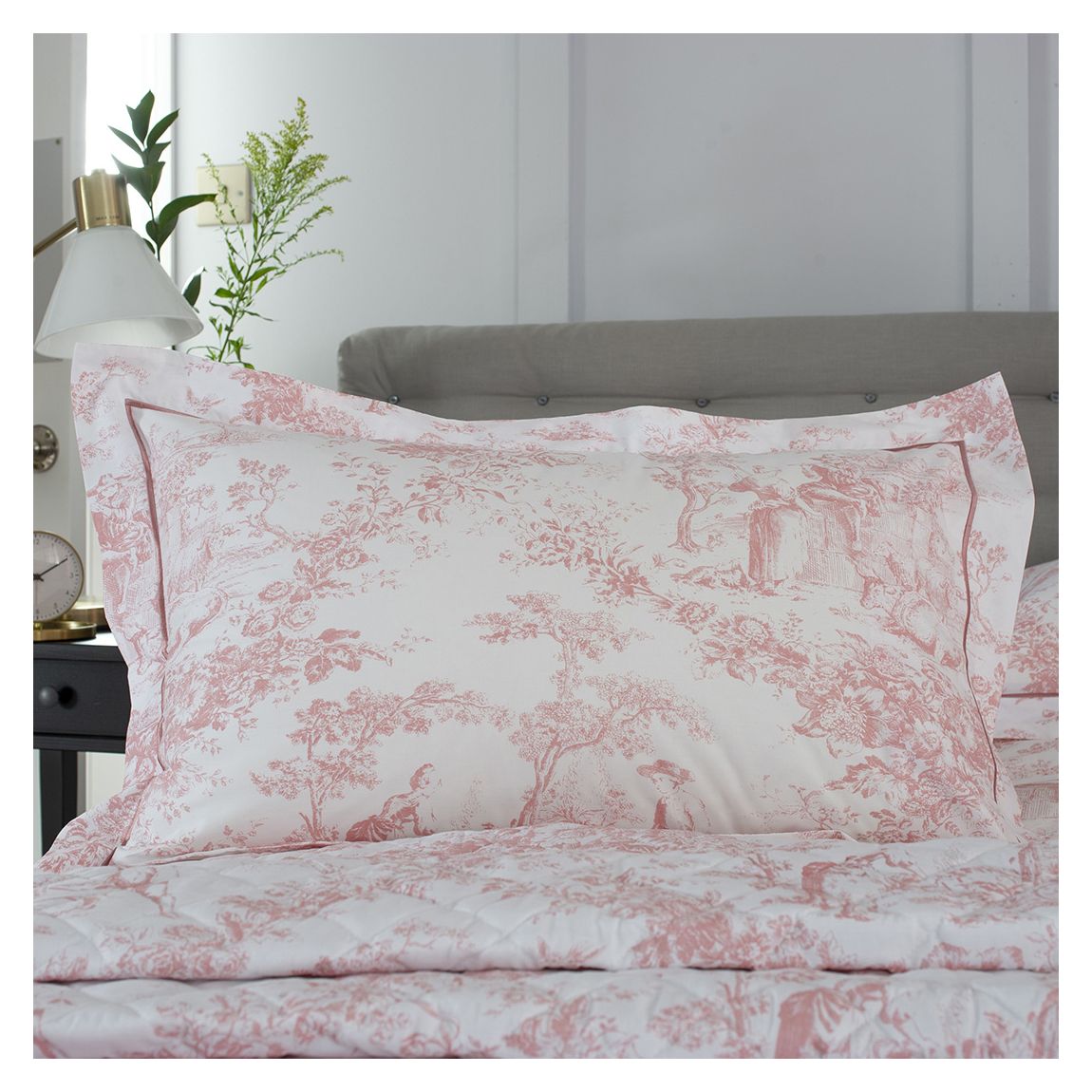 Toile De Jouy Pair of Oxford Pillowcases, Pink main product photo