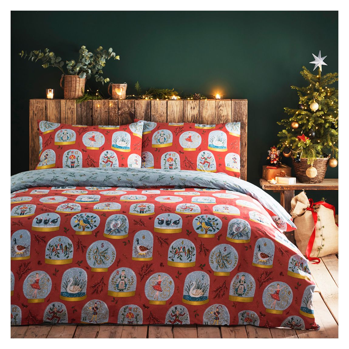 Twelve Days Double Duvet Cover Set, Red main product photo