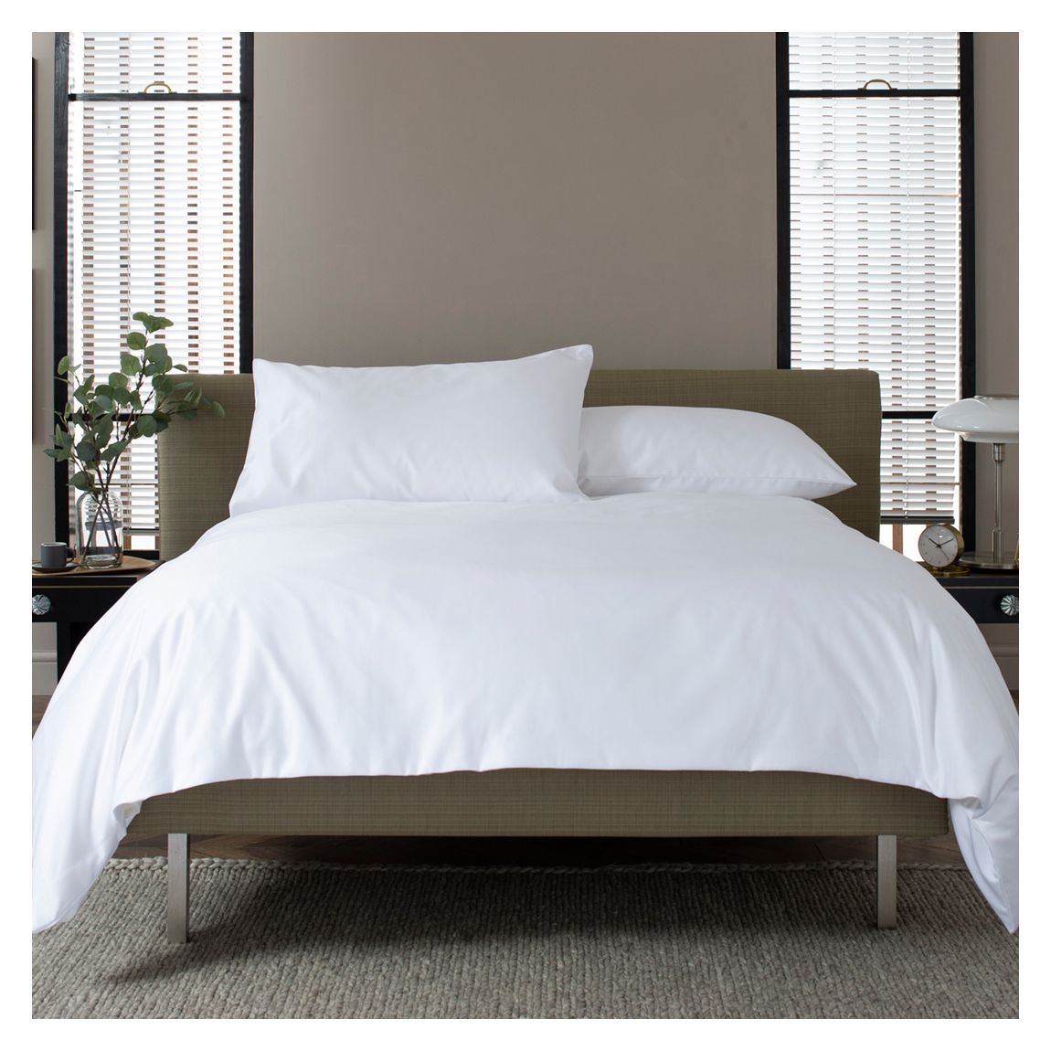 400TC Double Fitted Sheet, White main product photo
