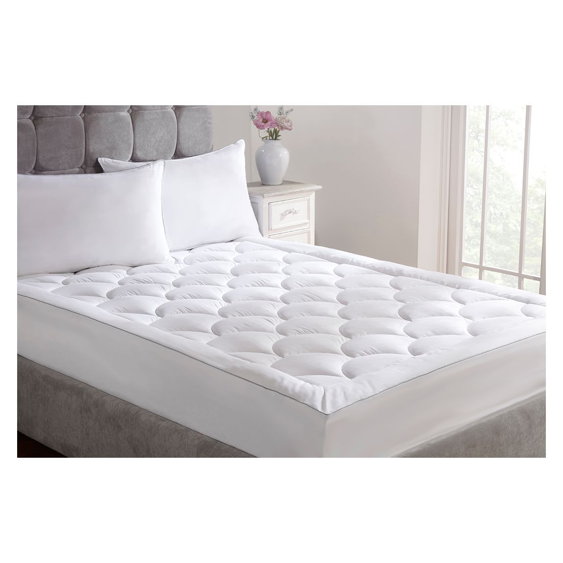 Hotel Collection Silk Super King Mattress Protector main product photo