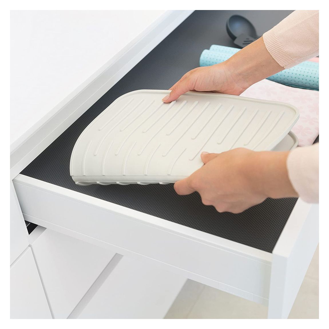 White SinkSide Silicone Dish Drying Mat