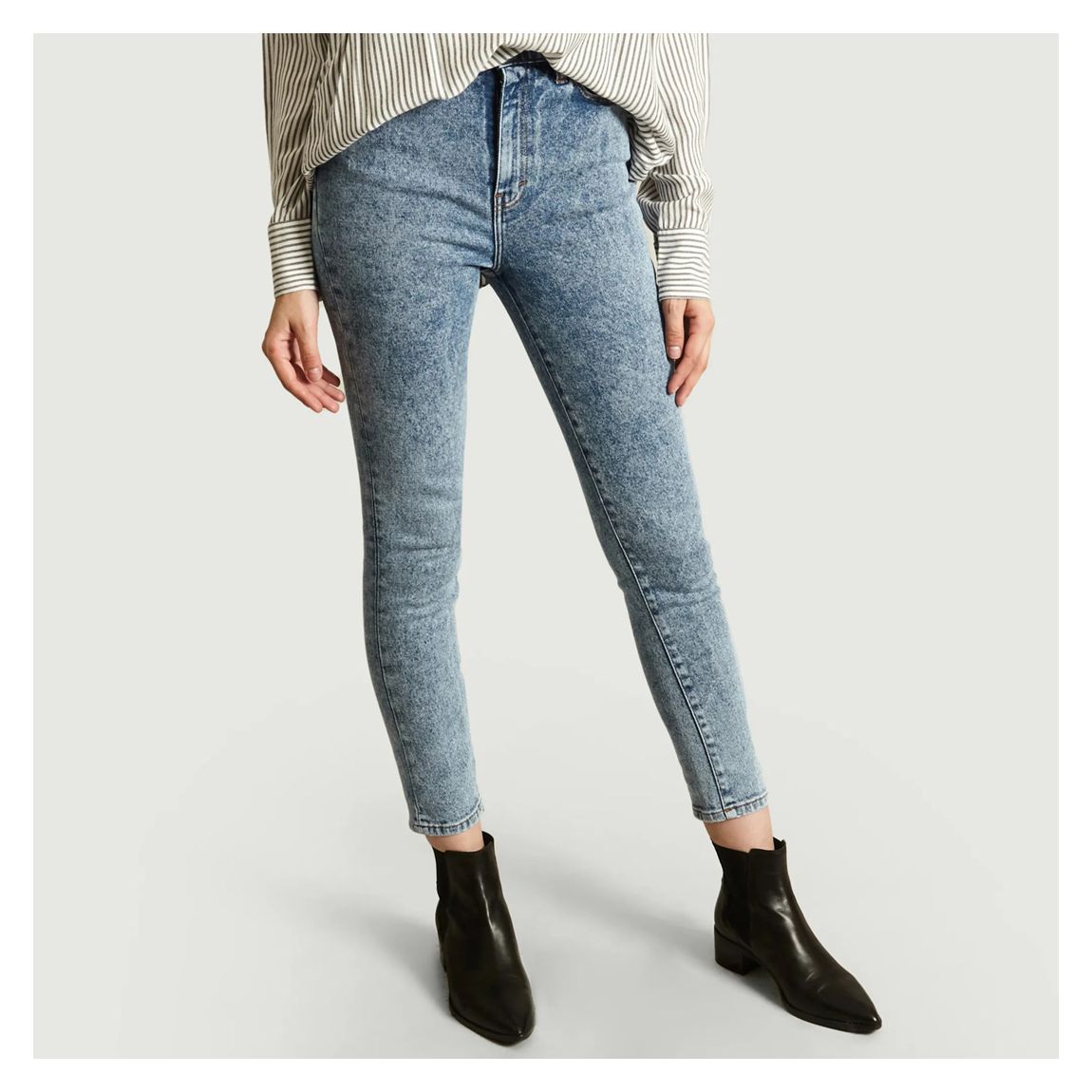 Light Denim Oilie Jeans main product photo