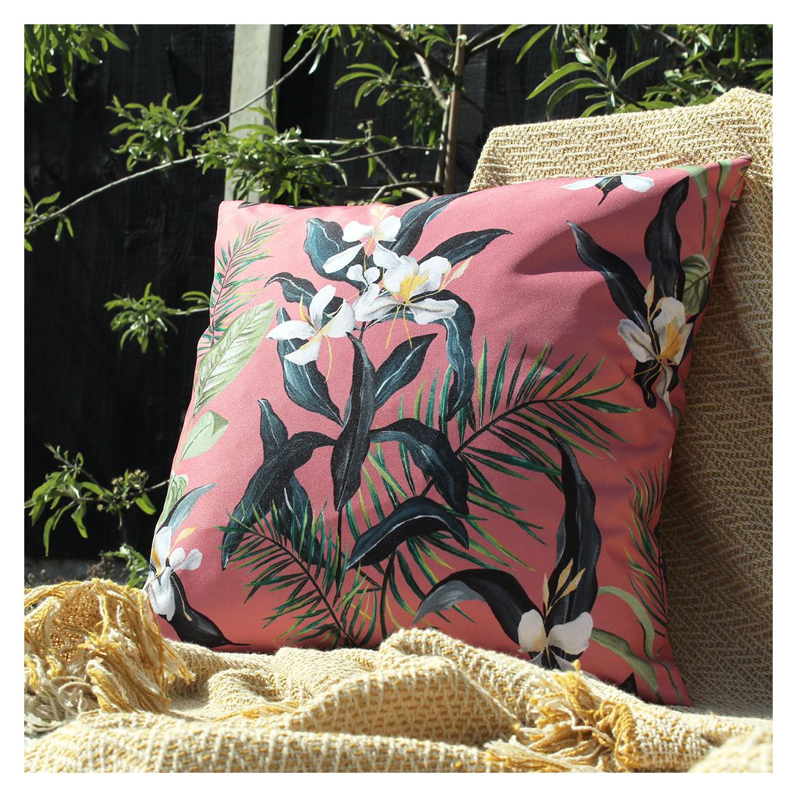 Honolulu 43x43cm Outdoor Cushion, Pink main product photo