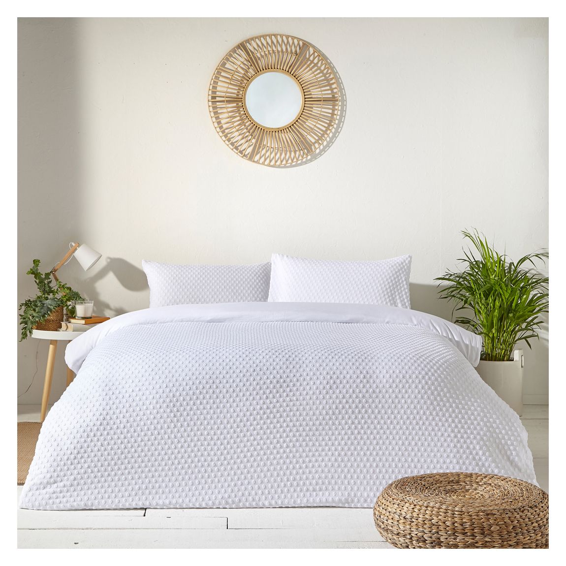 Polka Tuft Double Duvet Cover Set, White main product photo