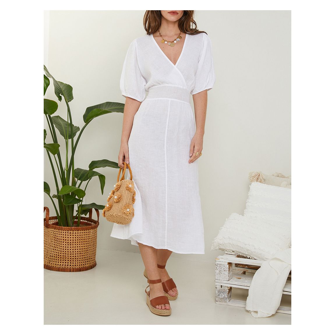Robe main product photo