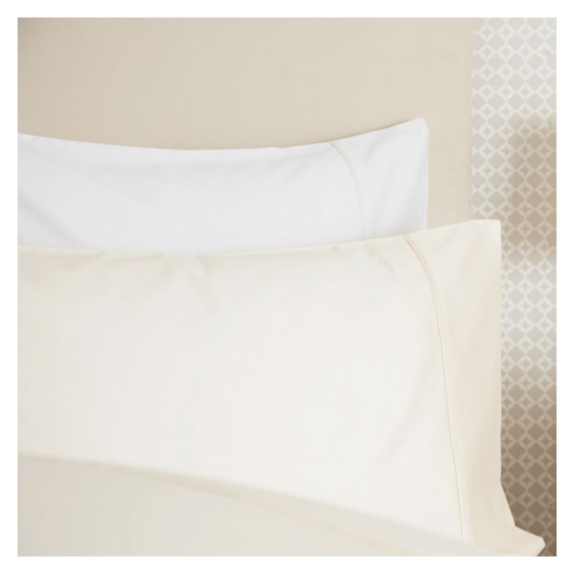600Tc Housewife Pillowcase, Ivory main product photo
