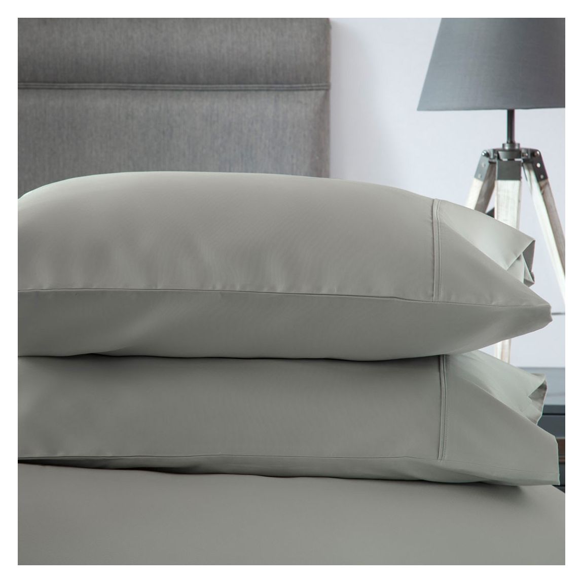 600Tc Housewife Pillowcase, Platinum main product photo