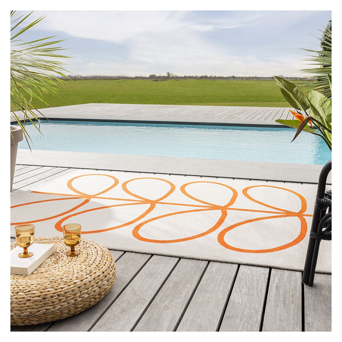 Giant Linear Stem 140x200cm Outdoor Rug, Persimmon/Grey main product photo