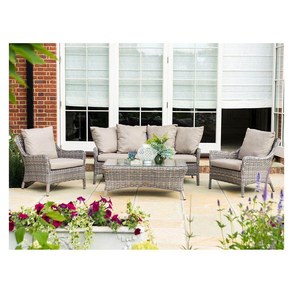 Canterbury Lounge Set main product photo