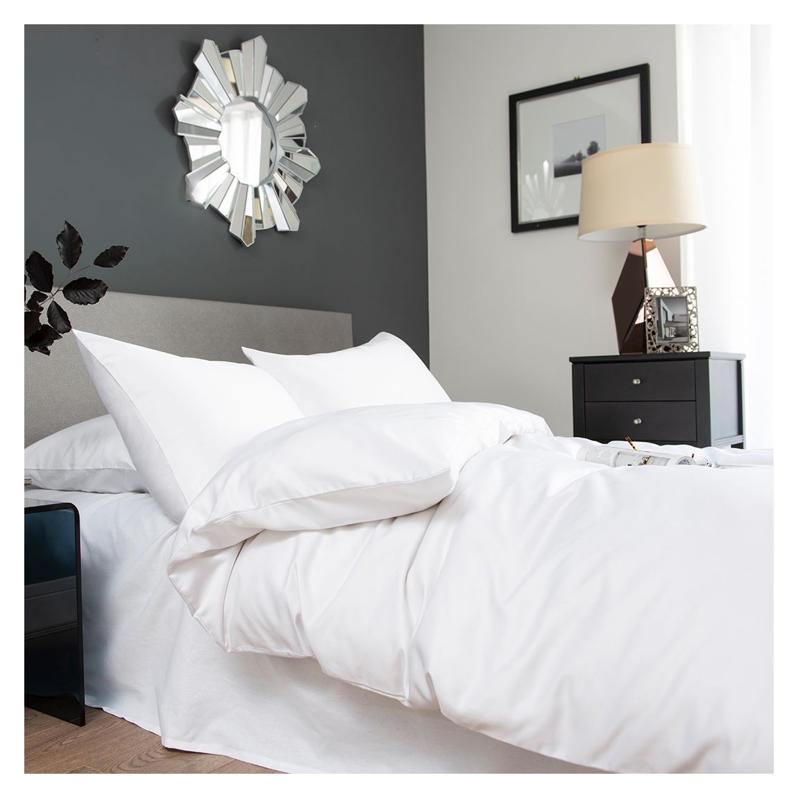 400TC Super King Duvet Cover Set, White main product photo