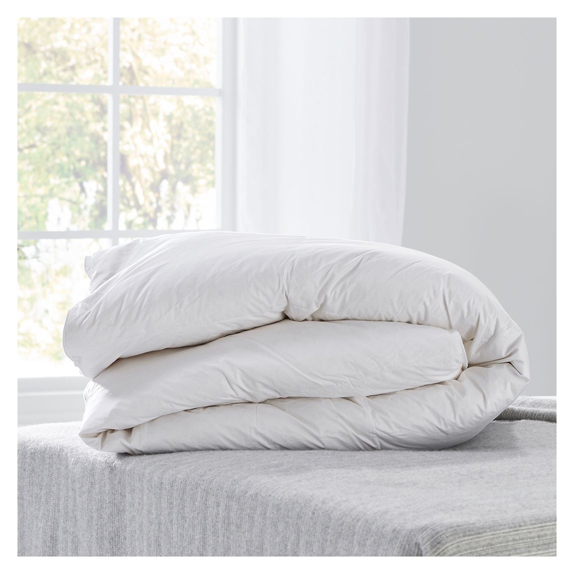 Silk/Microfibre 10.5 Tog Single Duvet main product photo