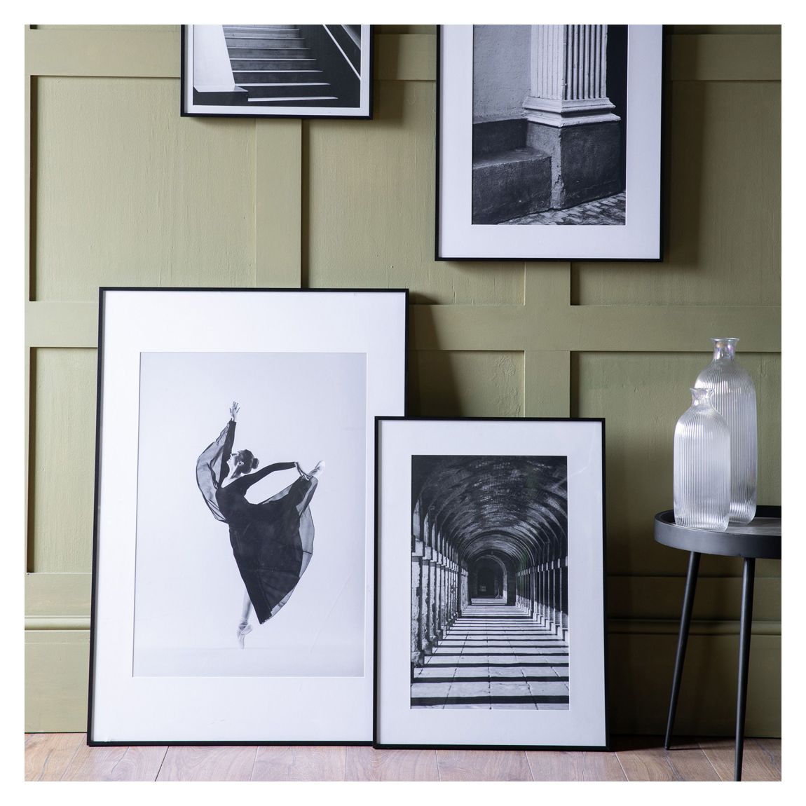 Ballerina 98.5x68.5cm Photographic Print main product photo