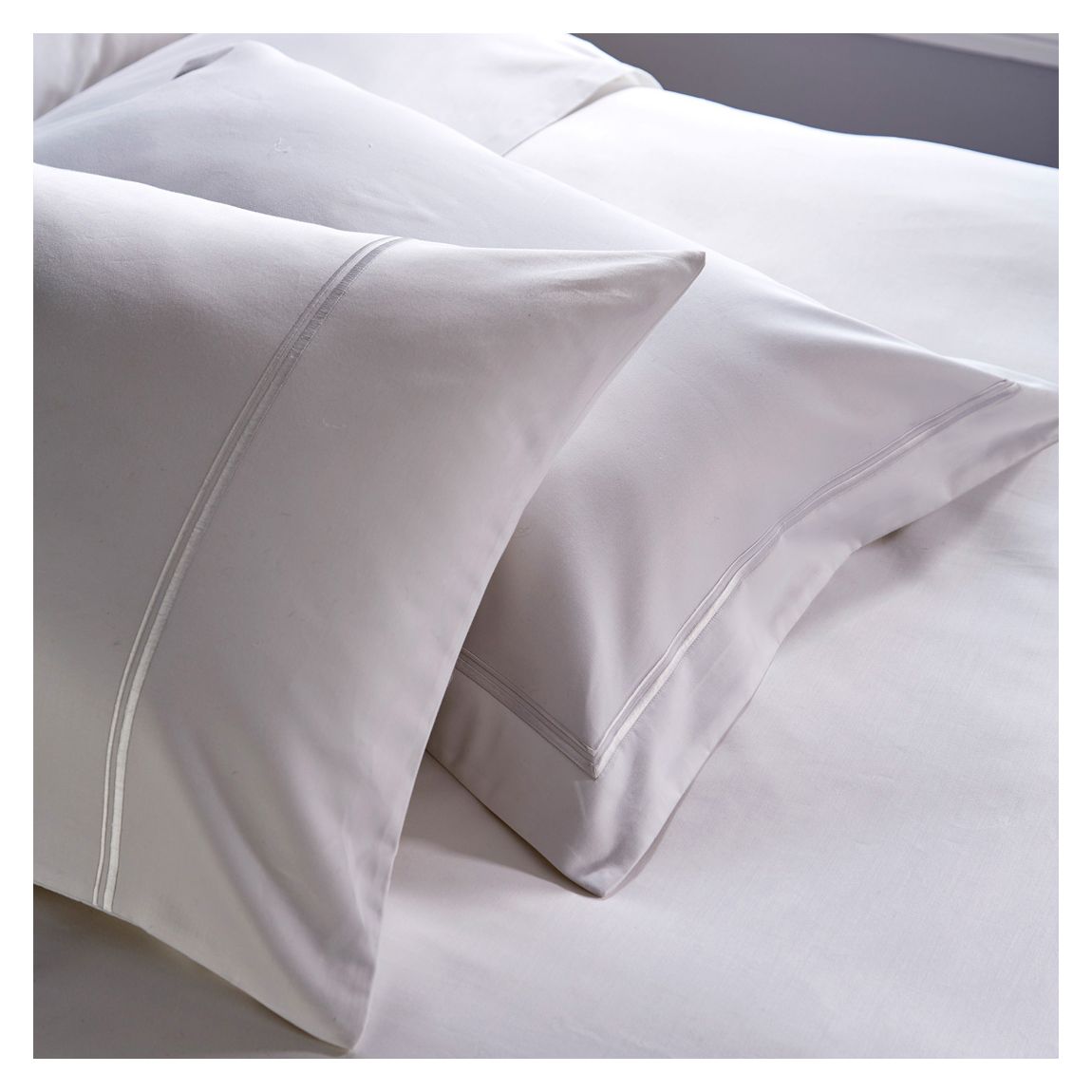 Double Cord 800TC Pair of Housewife Pillowcases, White main product photo