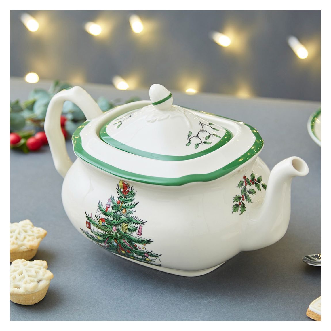 Teapot main product photo