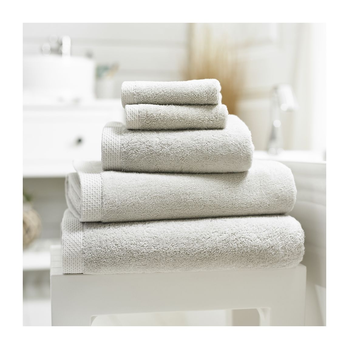 Egyptian Spa 700GSM Bath Sheet, Putty main product photo