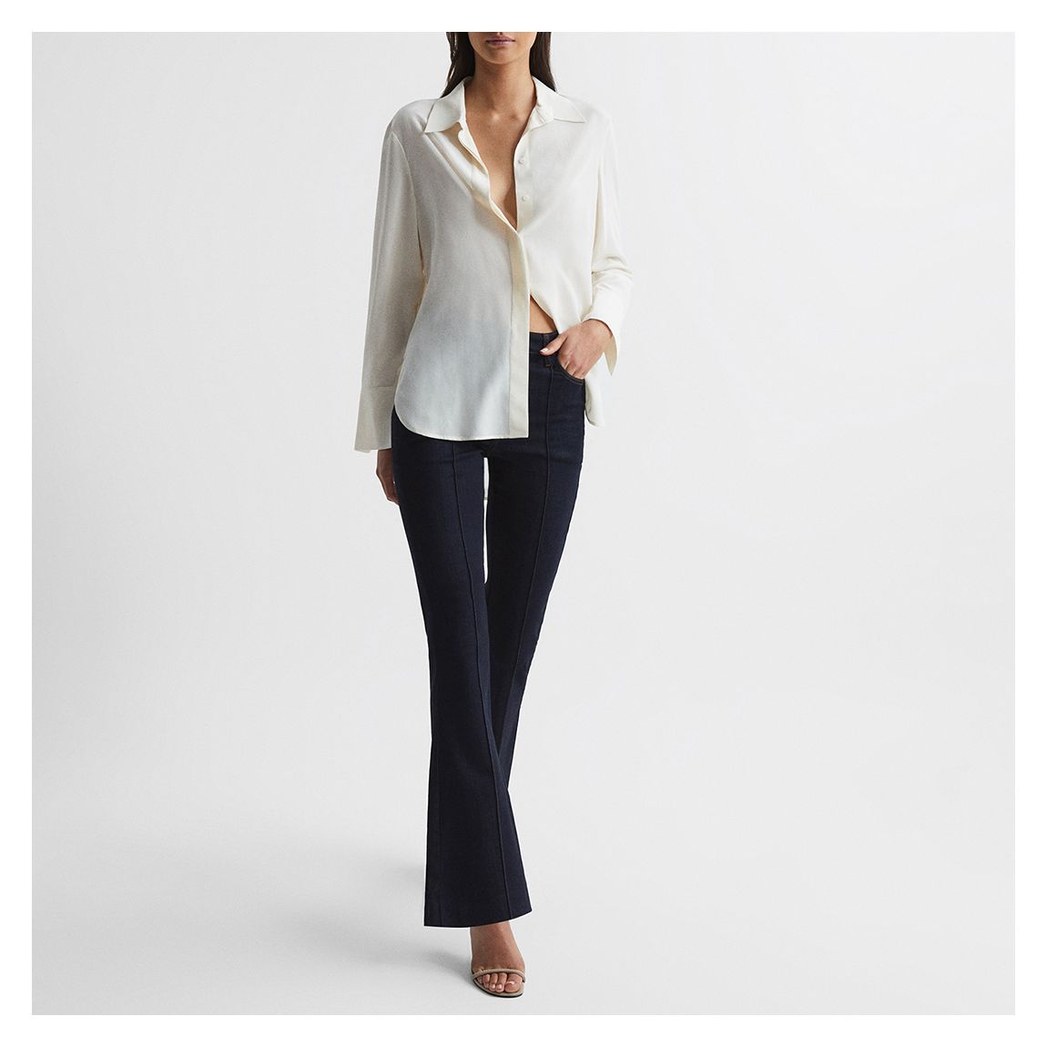 Indigo Elsie Petite Flare Stretch Jeans main product photo