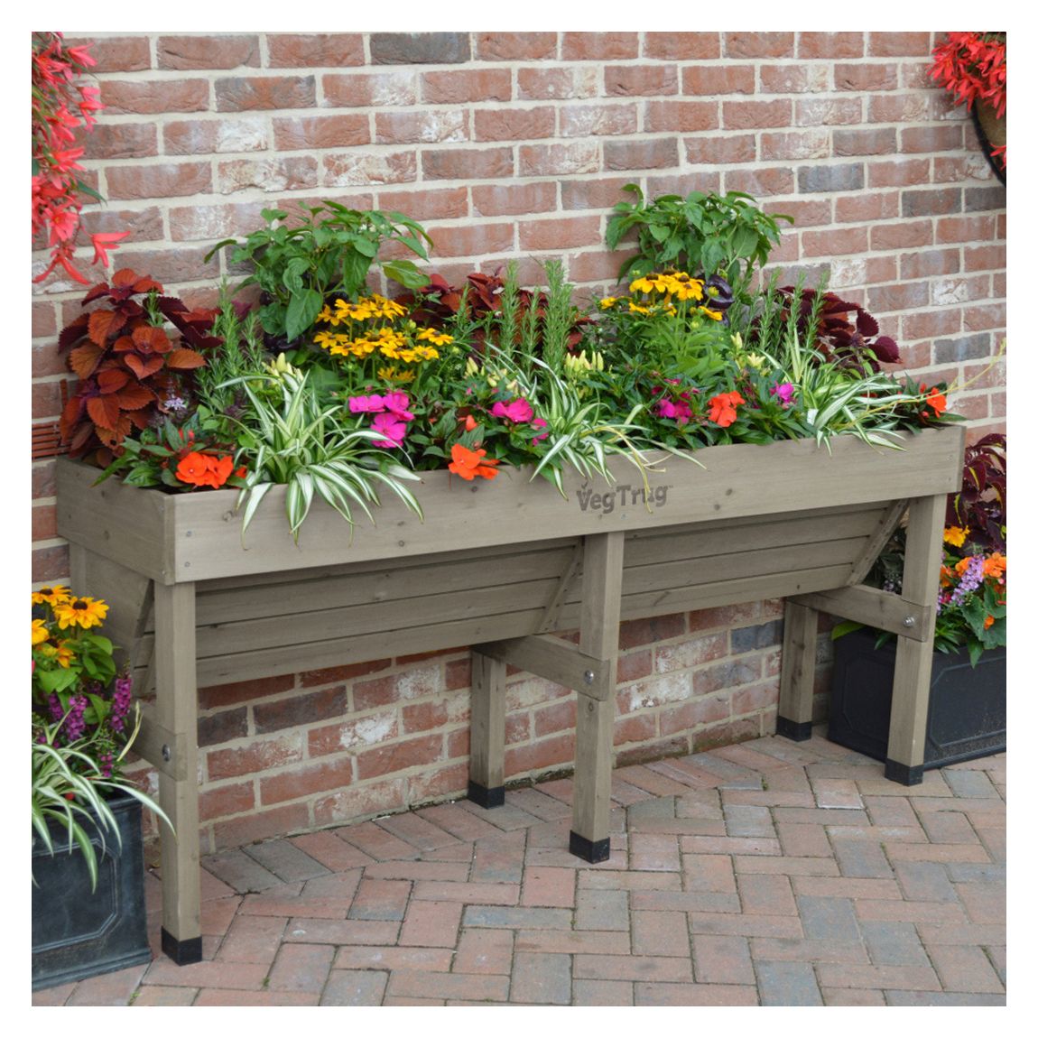 Medium Wall Hugger, Grey Wash main product photo