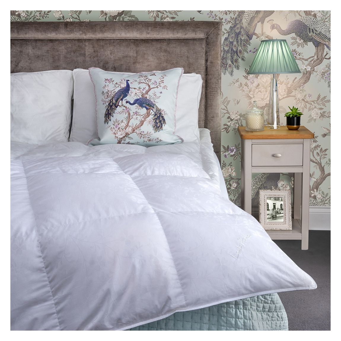 Superior Goose Feather and Down 10.5 Tog Double Duvet main product photo