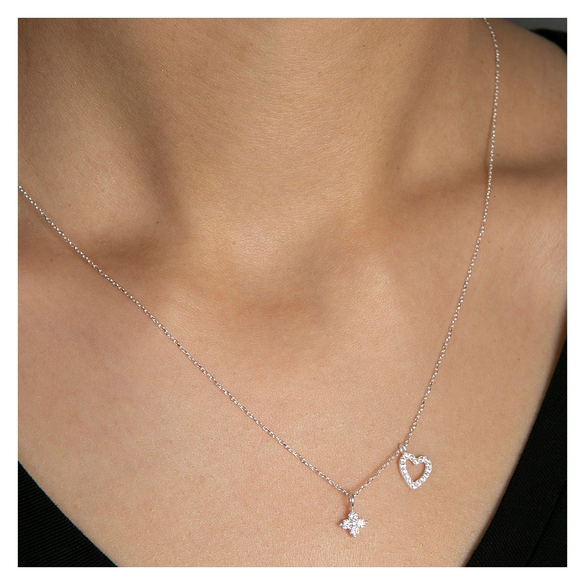 Silver Heart & Cleef Necklace main product photo