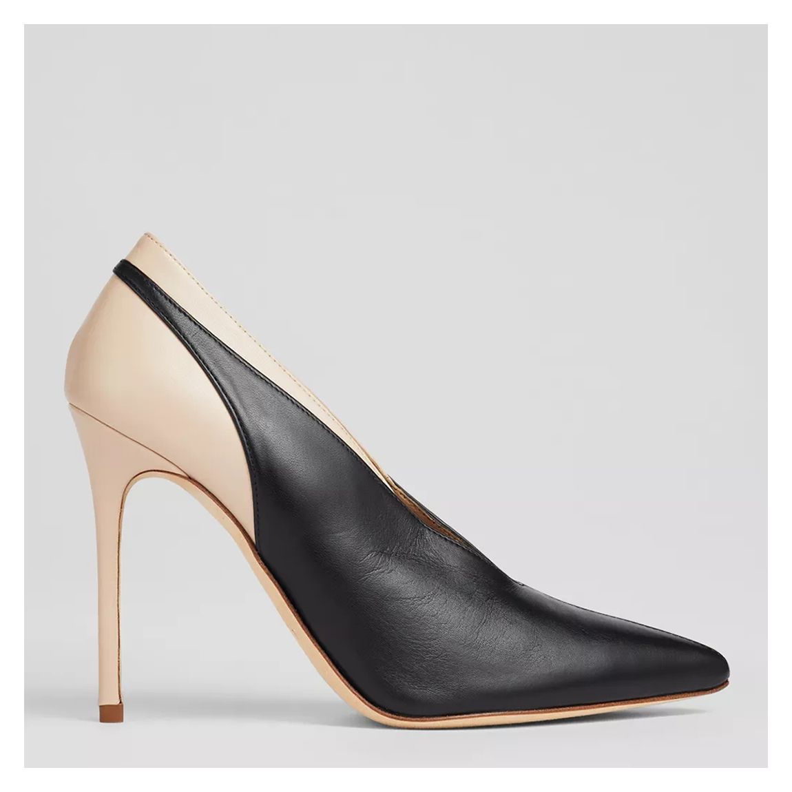 Black/Cream Quinny Closed Court Shoes main product photo