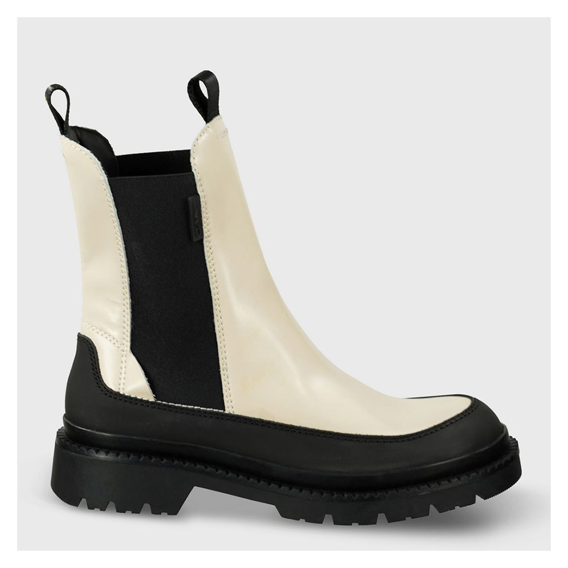 Beige/Earth Prepnovo Chelsea Boots main product photo