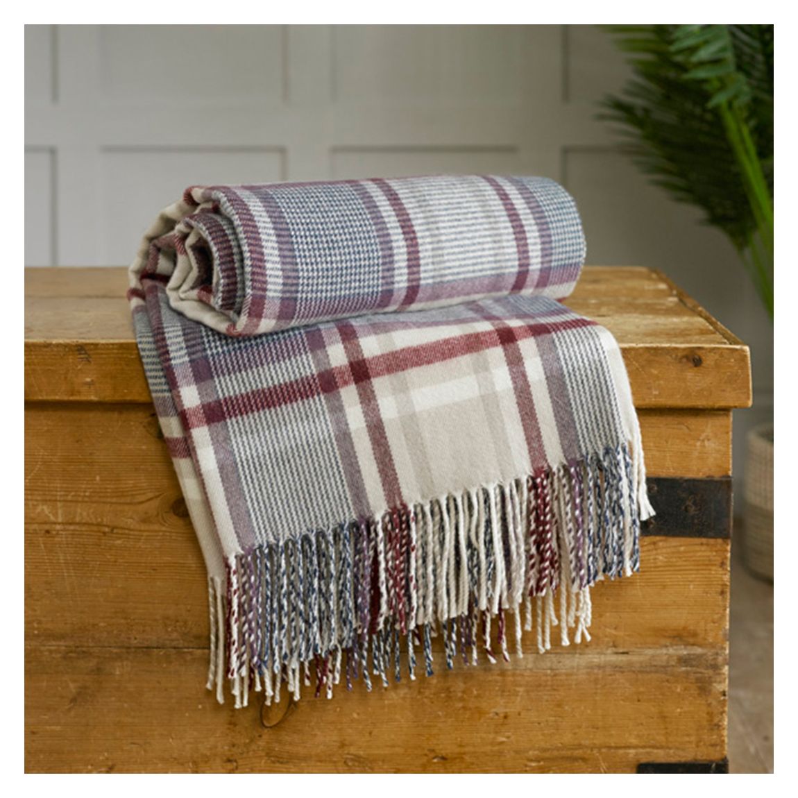 Malvern Check Throw 140x185cm, Multi main product photo