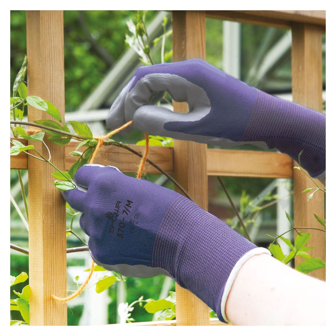 Multi Purpose Medium Glove, Purple main product photo