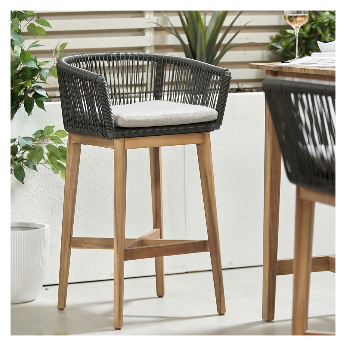 Honolulu Bar Stool K/D main product photo