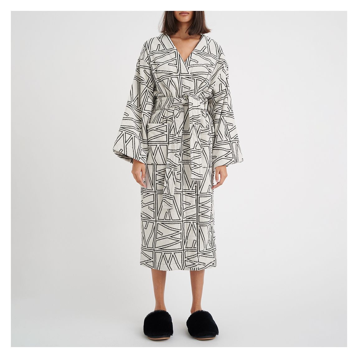 White/Black Pattern Cozyl Cotton Bathrobe main product photo