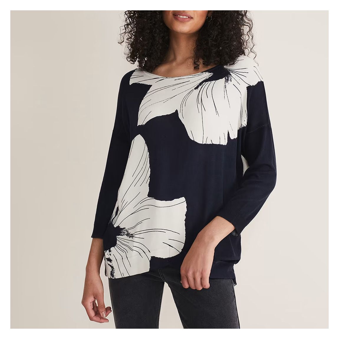 Black/White Linda Flower Print Knit Top main product photo