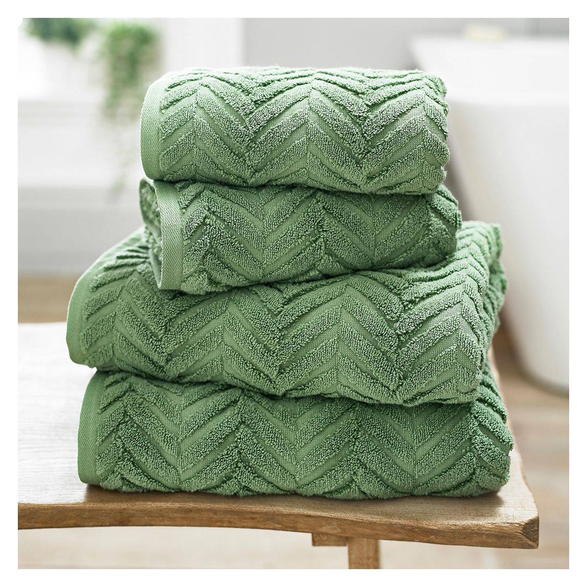 Catalonia Bath Towel, Green main product photo