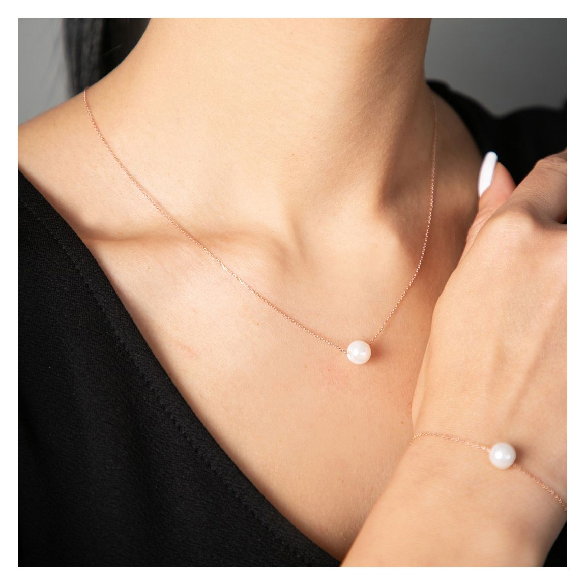 Silver Necklace & Bracelet Set main product photo