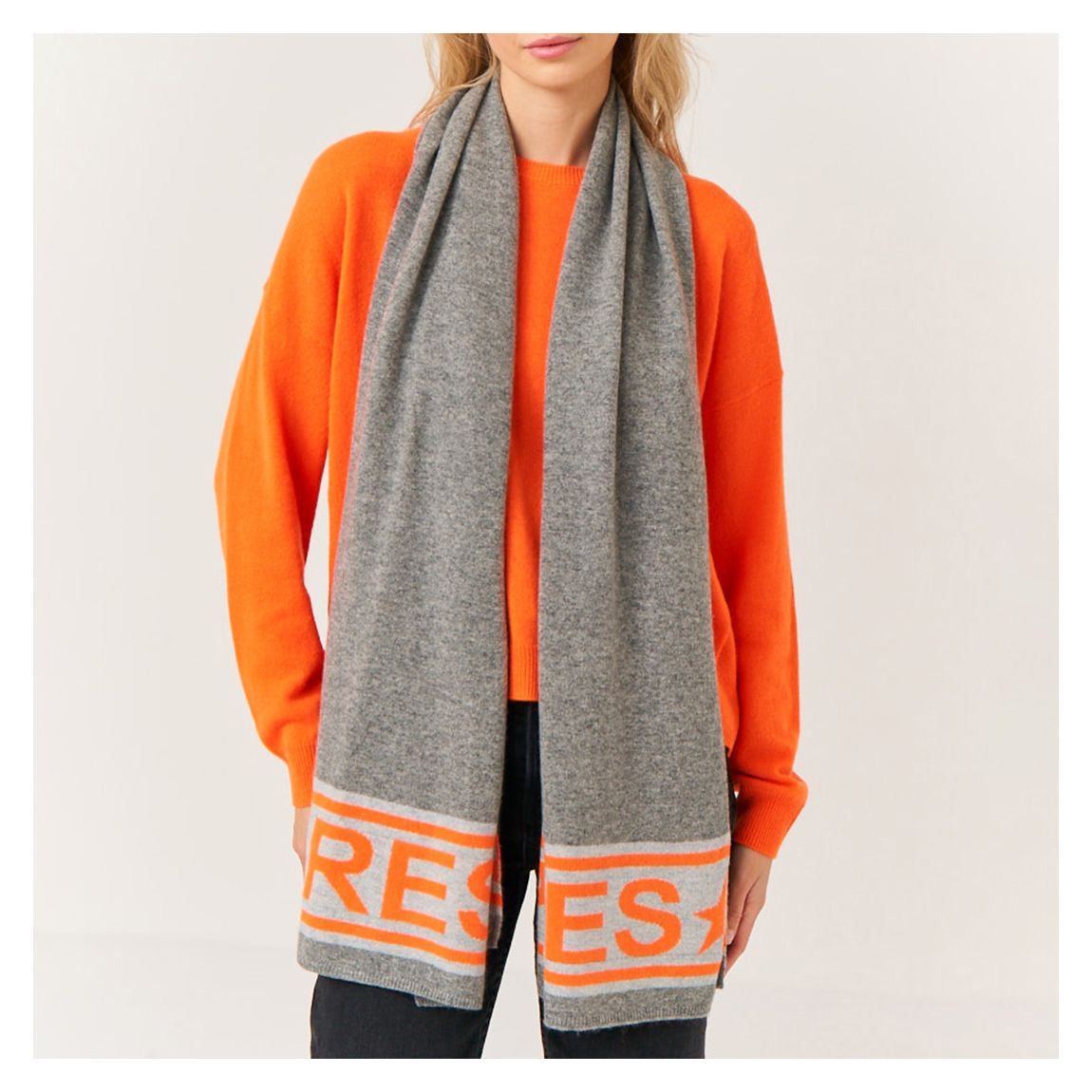 Apres Scarf Mid Grey main product photo