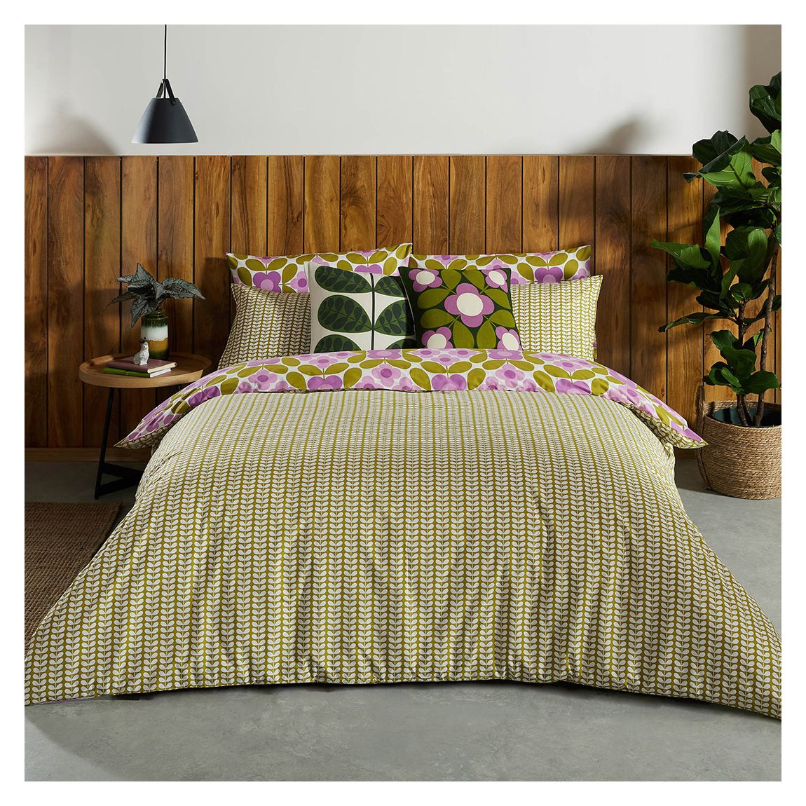 Flower Tile Super King Bed Set, Lupin main product photo