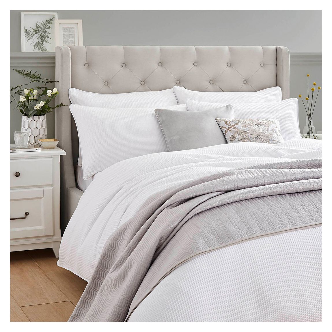 Phoebe Waffle King Bedset, White main product photo