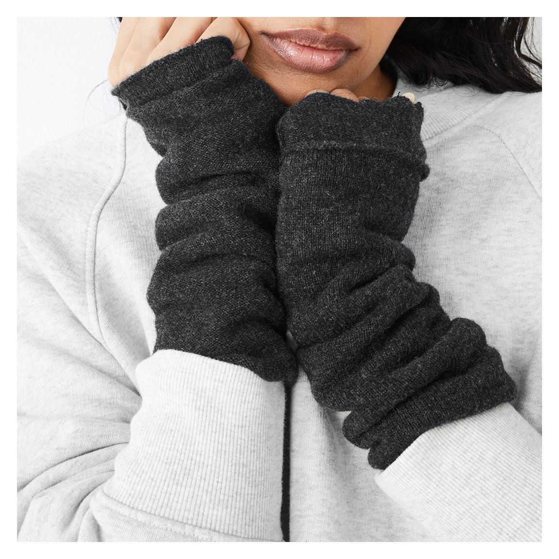 Charcoal Cashmere Wristwarmers main product photo