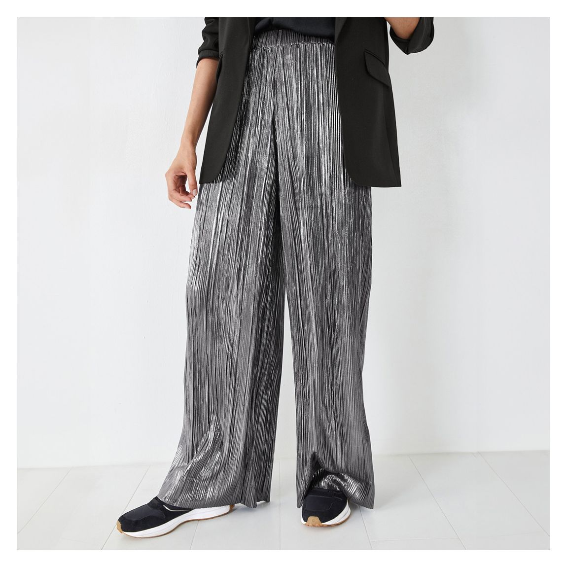 Silver River Pleated Wide Leg Trousers main product photo