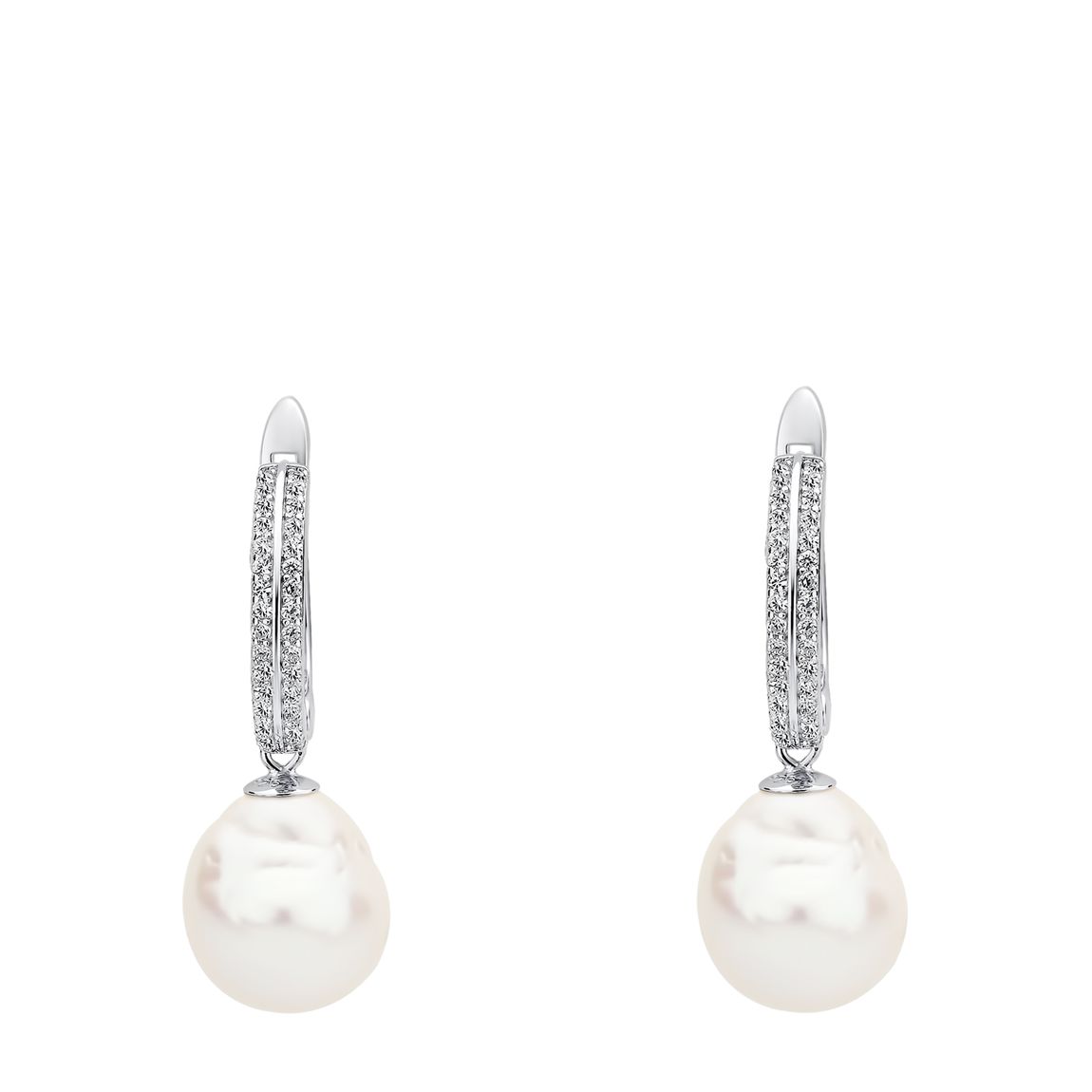 White Freshwater Pearl Earrings
9-9.5mm main product photo