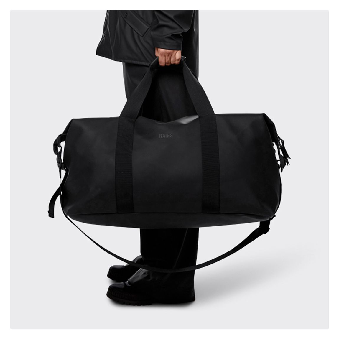 Black Unisex Waterproof Hilo Large Weekend Bag main product photo
