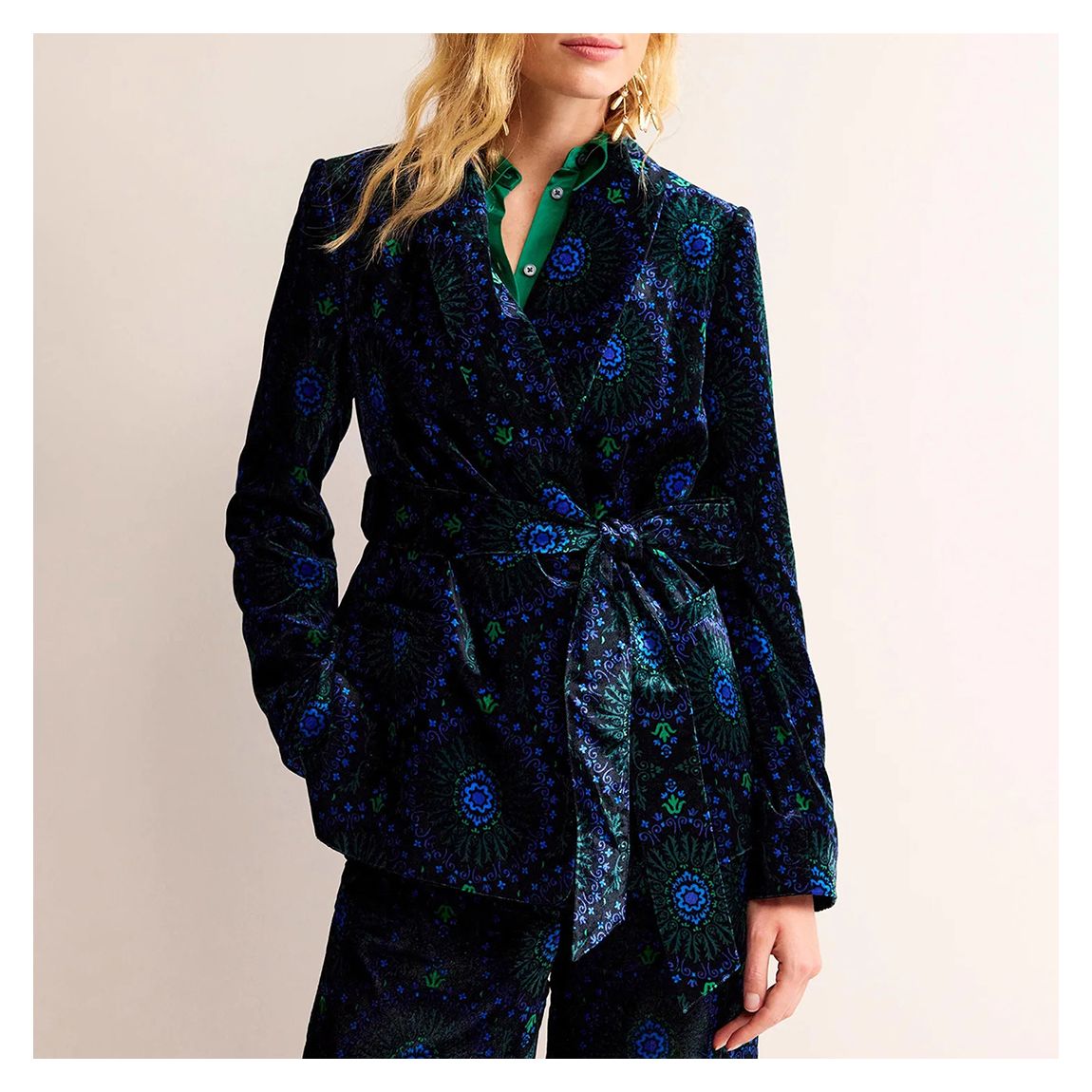 Black/Blue Tie Waist Velvet Jacket main product photo