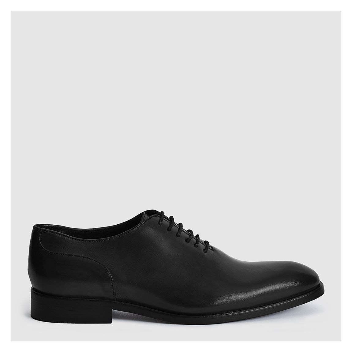 Black Bay Leather Shoes main product photo