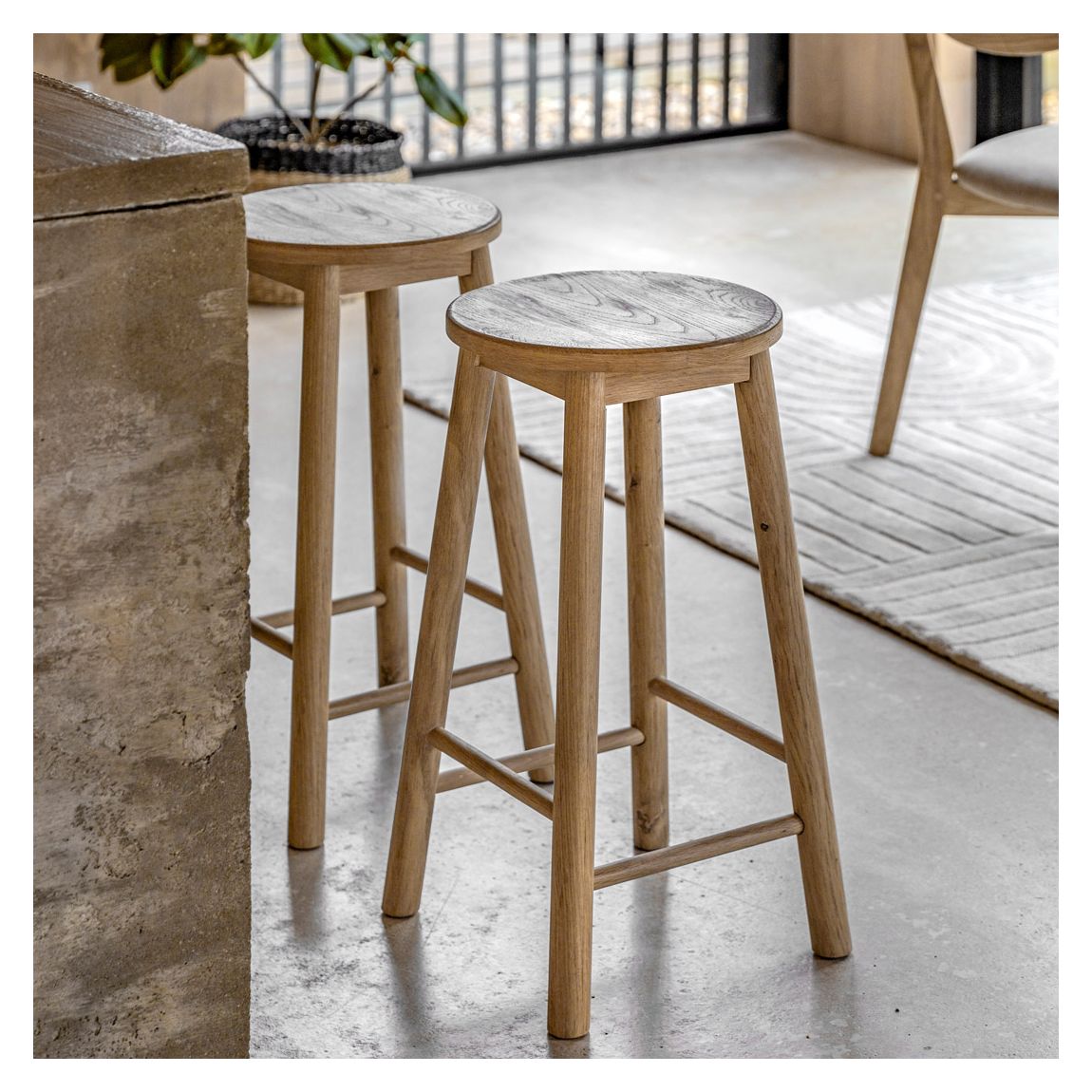 Brisla Stool, Natural main product photo