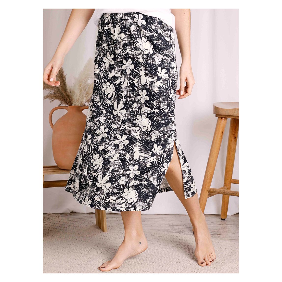 Navy Gia Midi Skirt main product photo